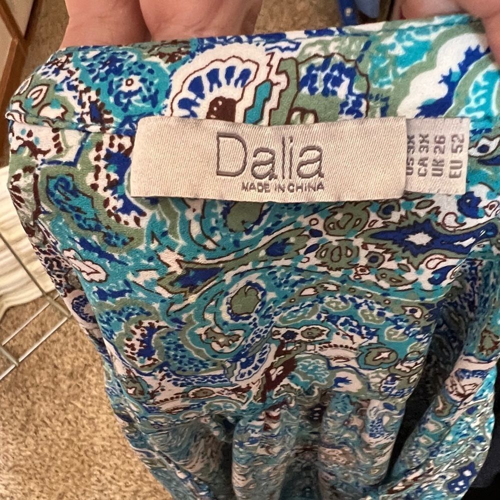 Dalia Top - Picture 5 of 7